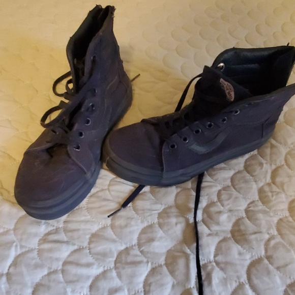 High Top Skate shoes